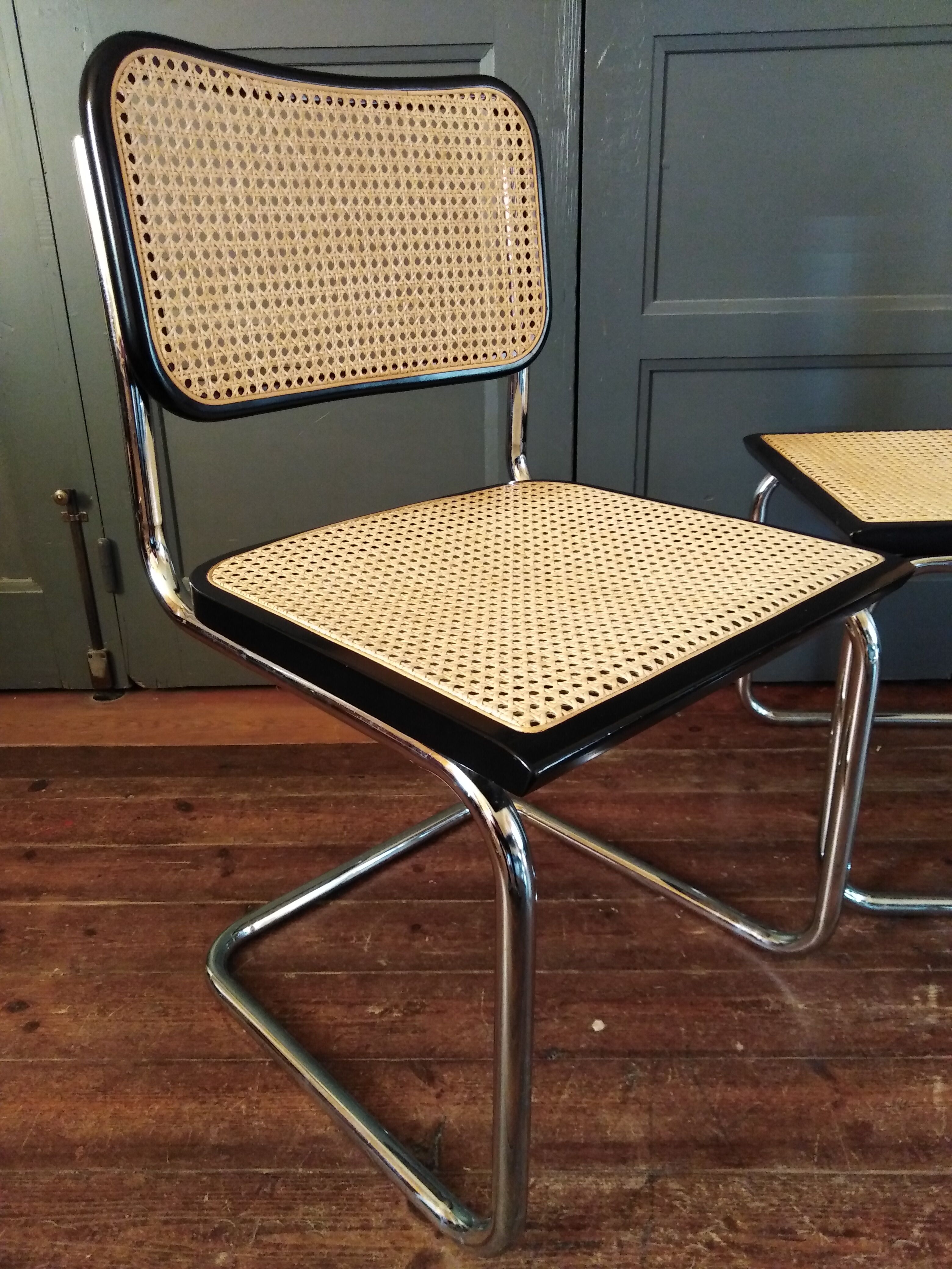 2 chairs Marcel Breuer B32 Cesca 1970