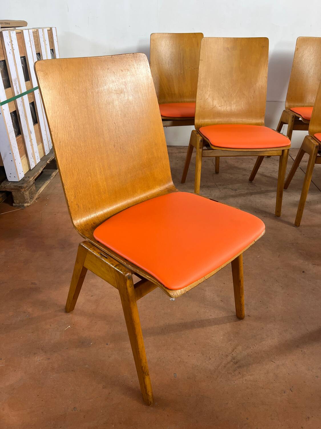Set of 8 Scandinavian chairs
