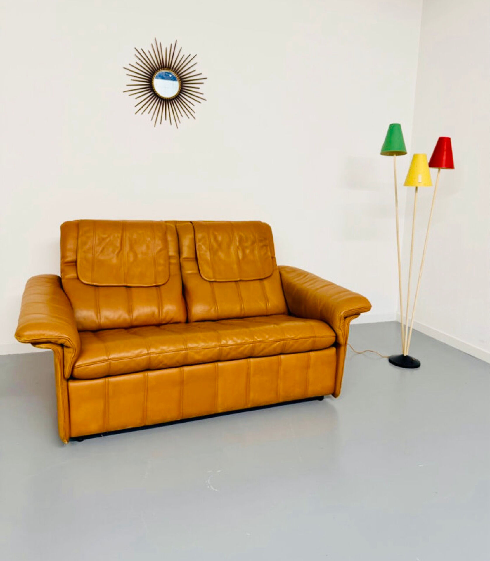 Vintage 70s thick cognac leather 2-seater sofa by De Sede.