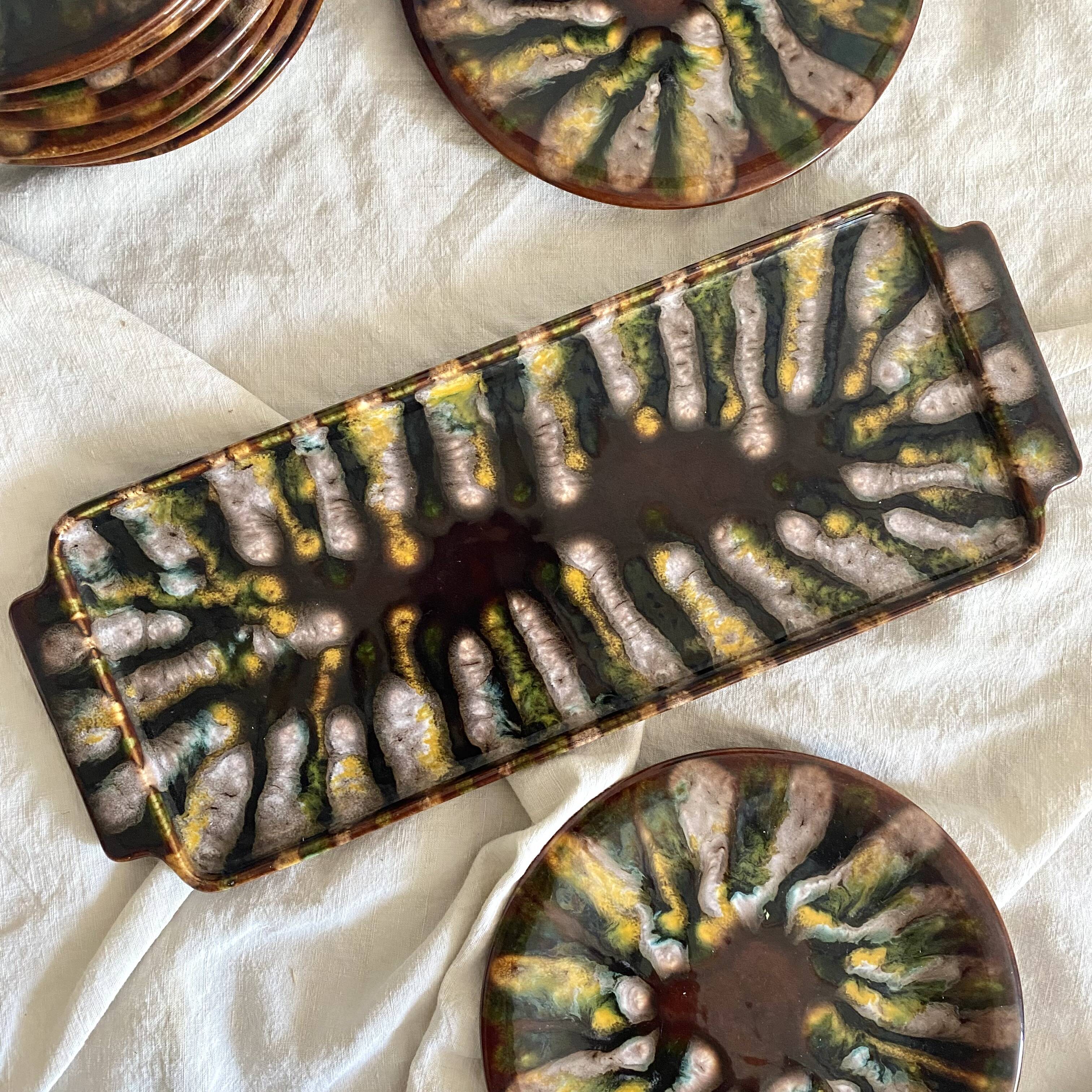 Vintage Saint Jean de Bretagne cake dish