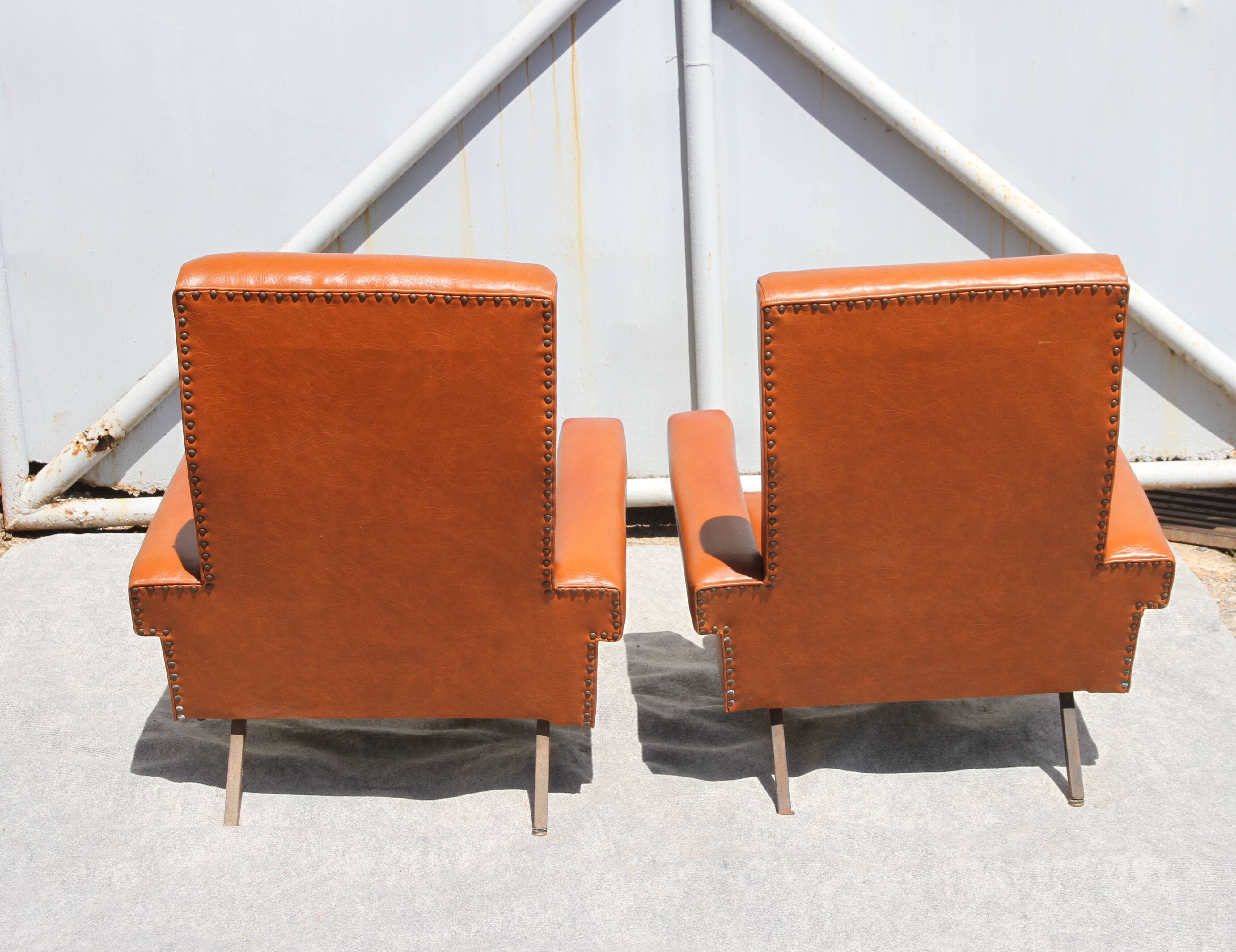 Pair of armchairs in skai, 20th century