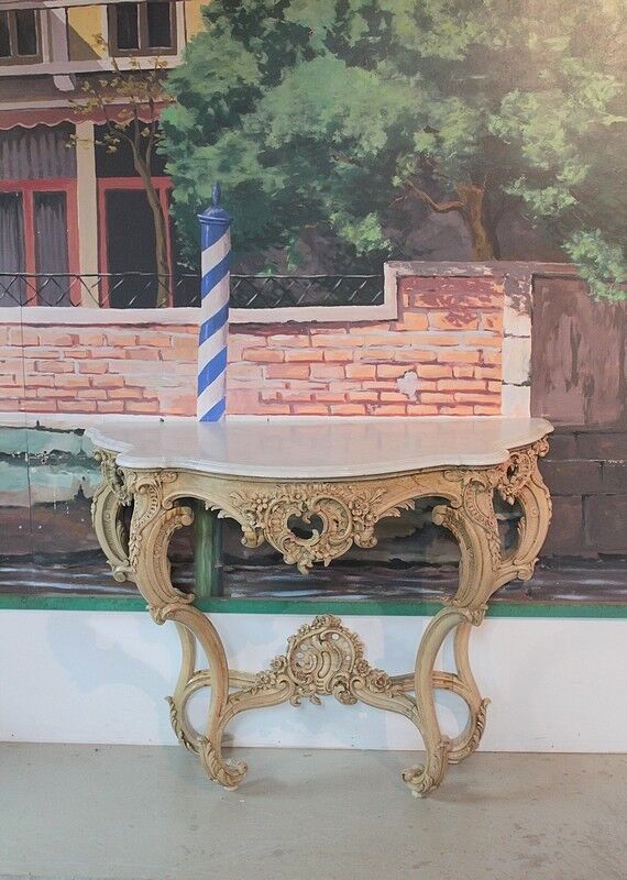 Natural wood XIX Louis XV console