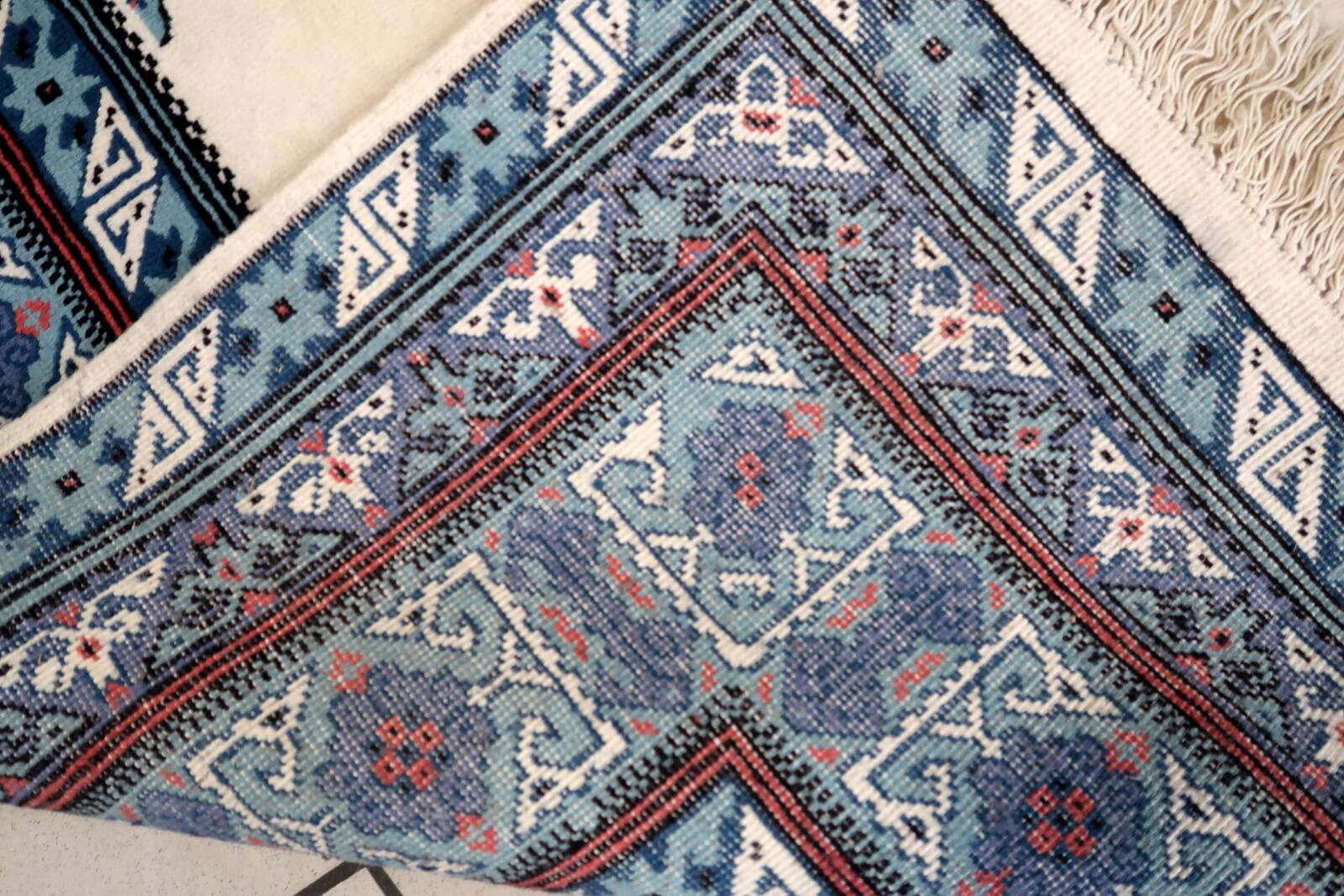 Tapis berbère tunisien vintage en laine fait main – 199 x 252 cm - 1C1035