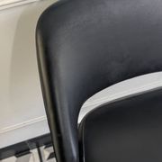 Pair of vintage 1970s armchairs/chairs in Italian Saarinen style.