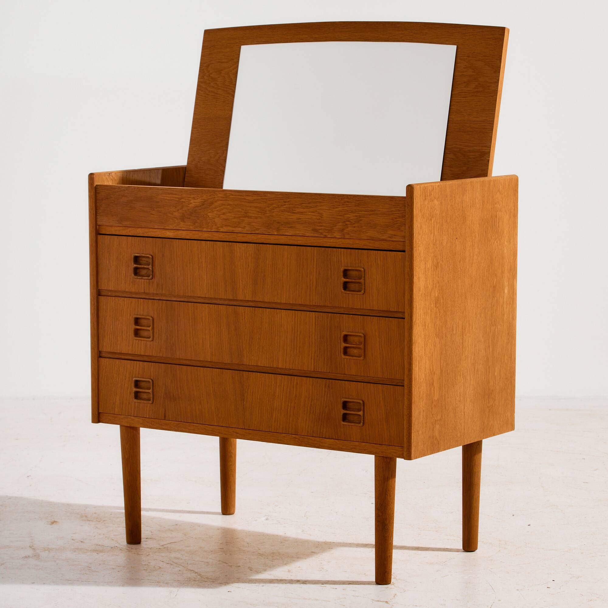 Restored oak dressing table