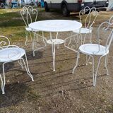 1900 wrought iron garden furniture