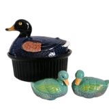 Zoomorphic duck terrine majolica slip