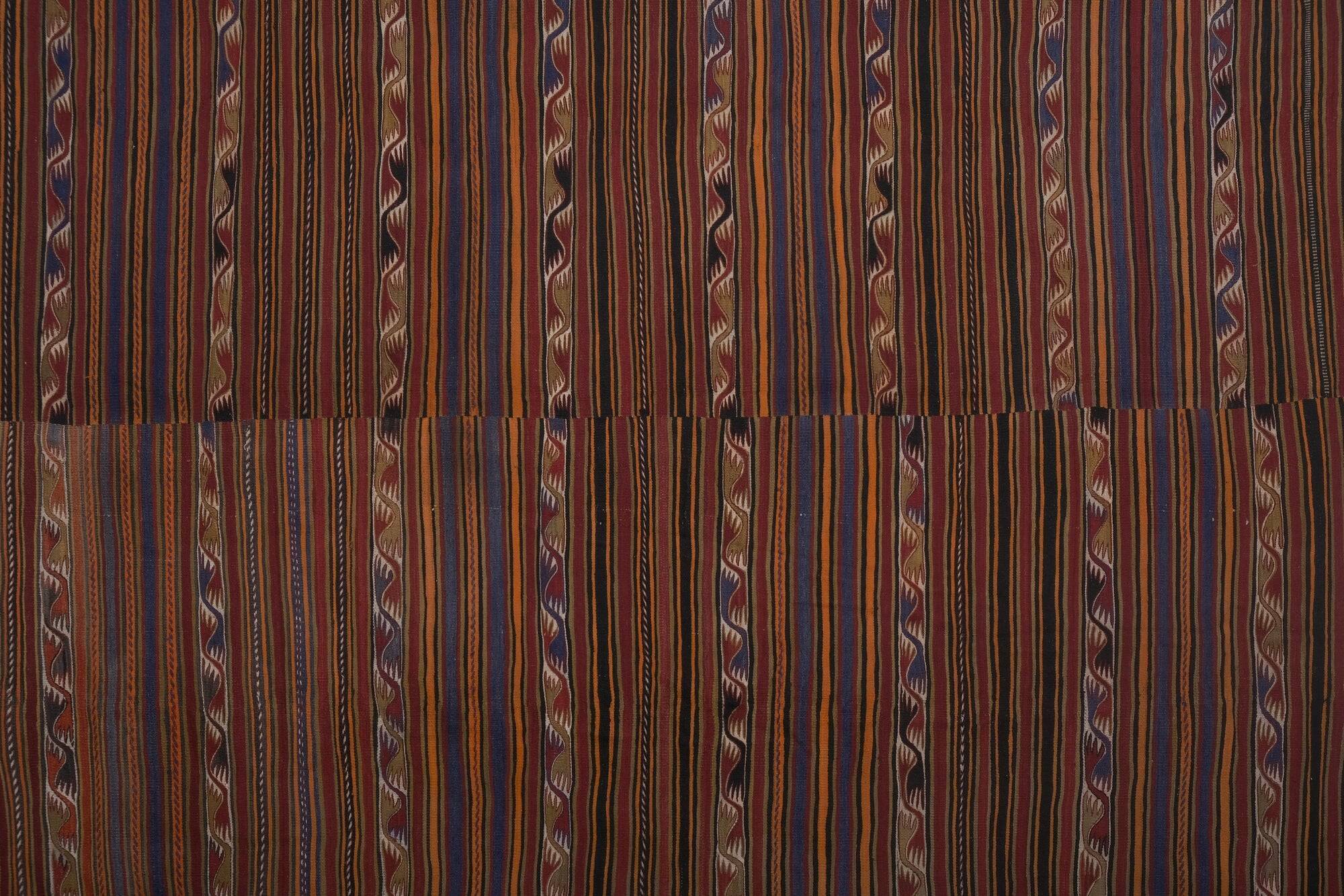 Vintage Turkish kilim, handwoven, 277x344 cm.