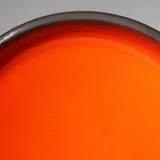 Bol géométrique rouge danois de Frank Keramik, années 1960