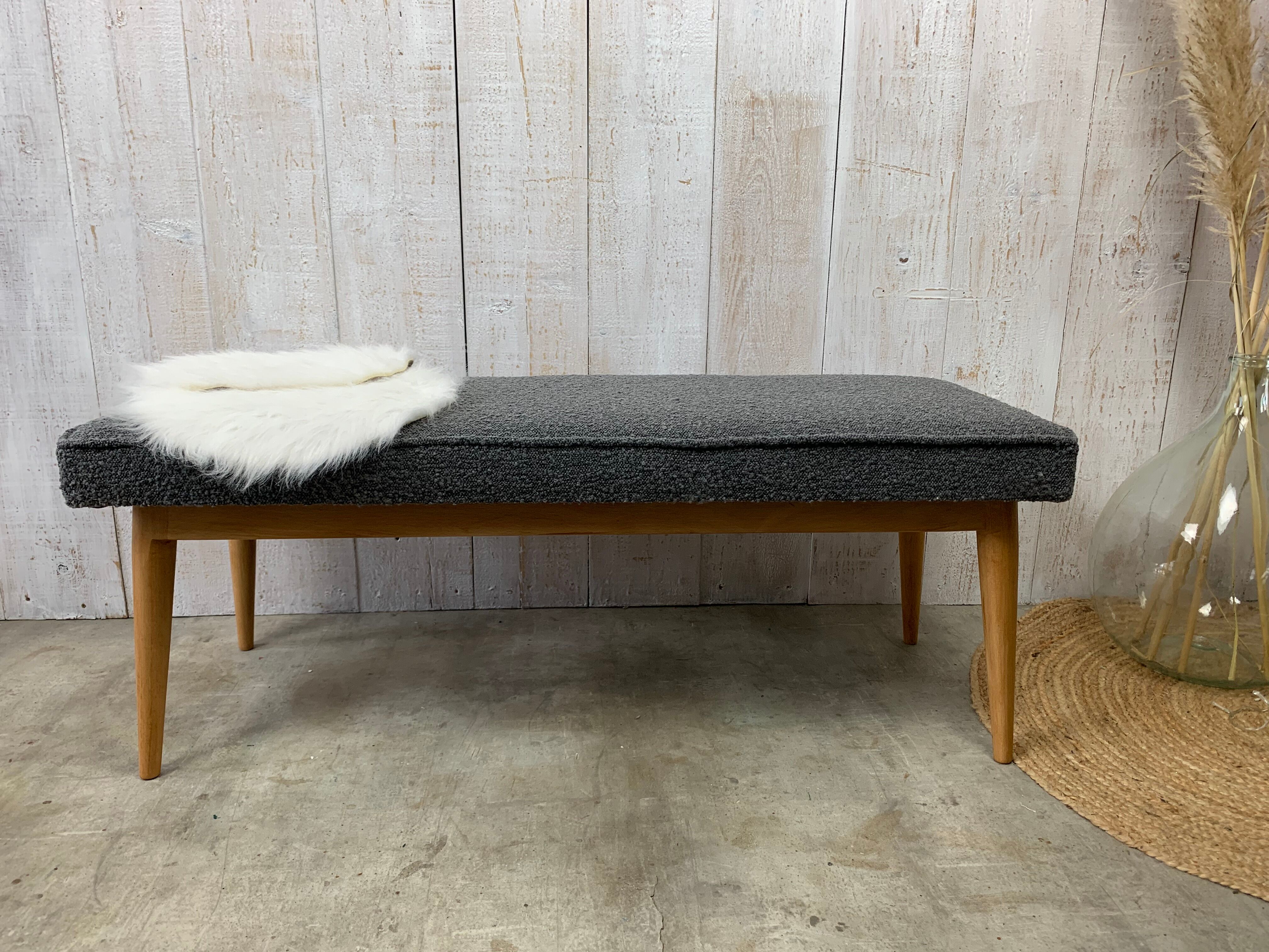 Scandinavian bench