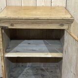 English jam maker furniture of the nineteenth century in fir