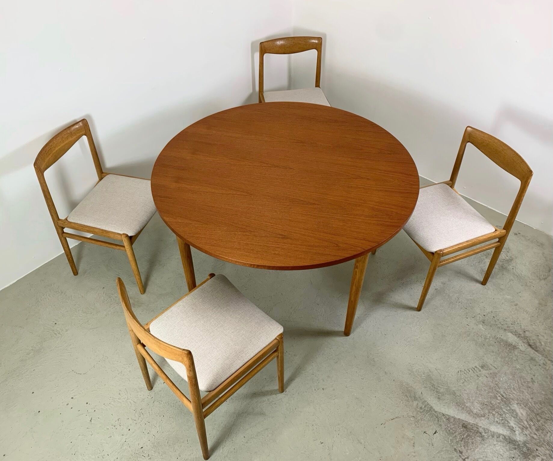 Dining set in teak & oak 1960s