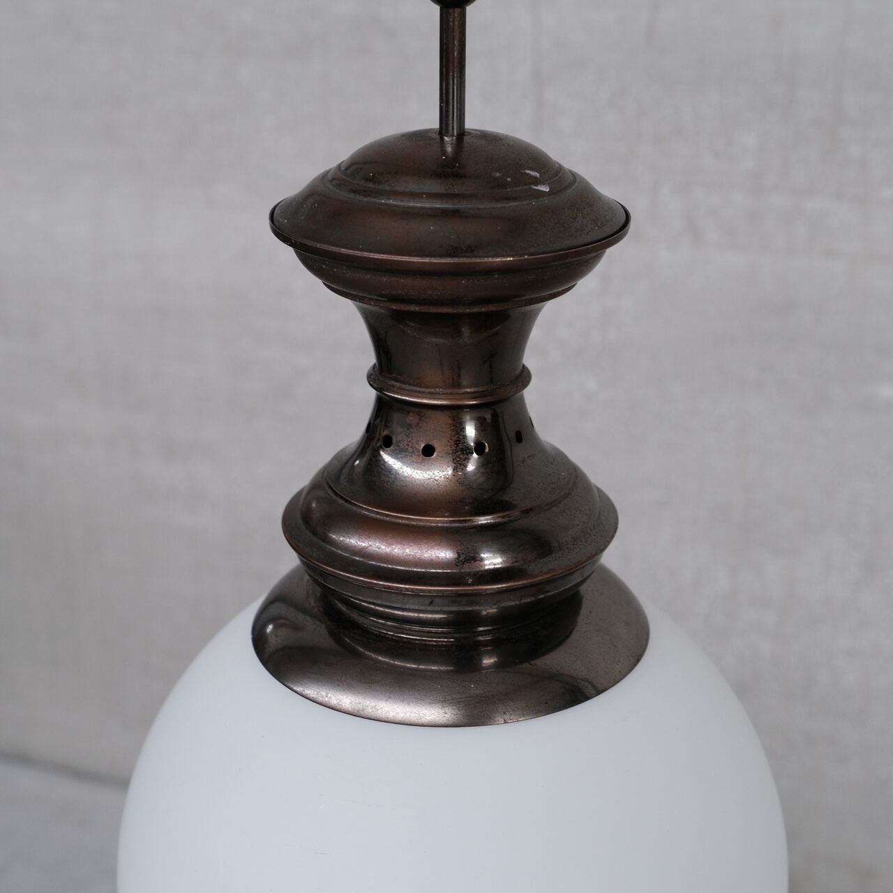 Italian mid-century brass and glass pendant light