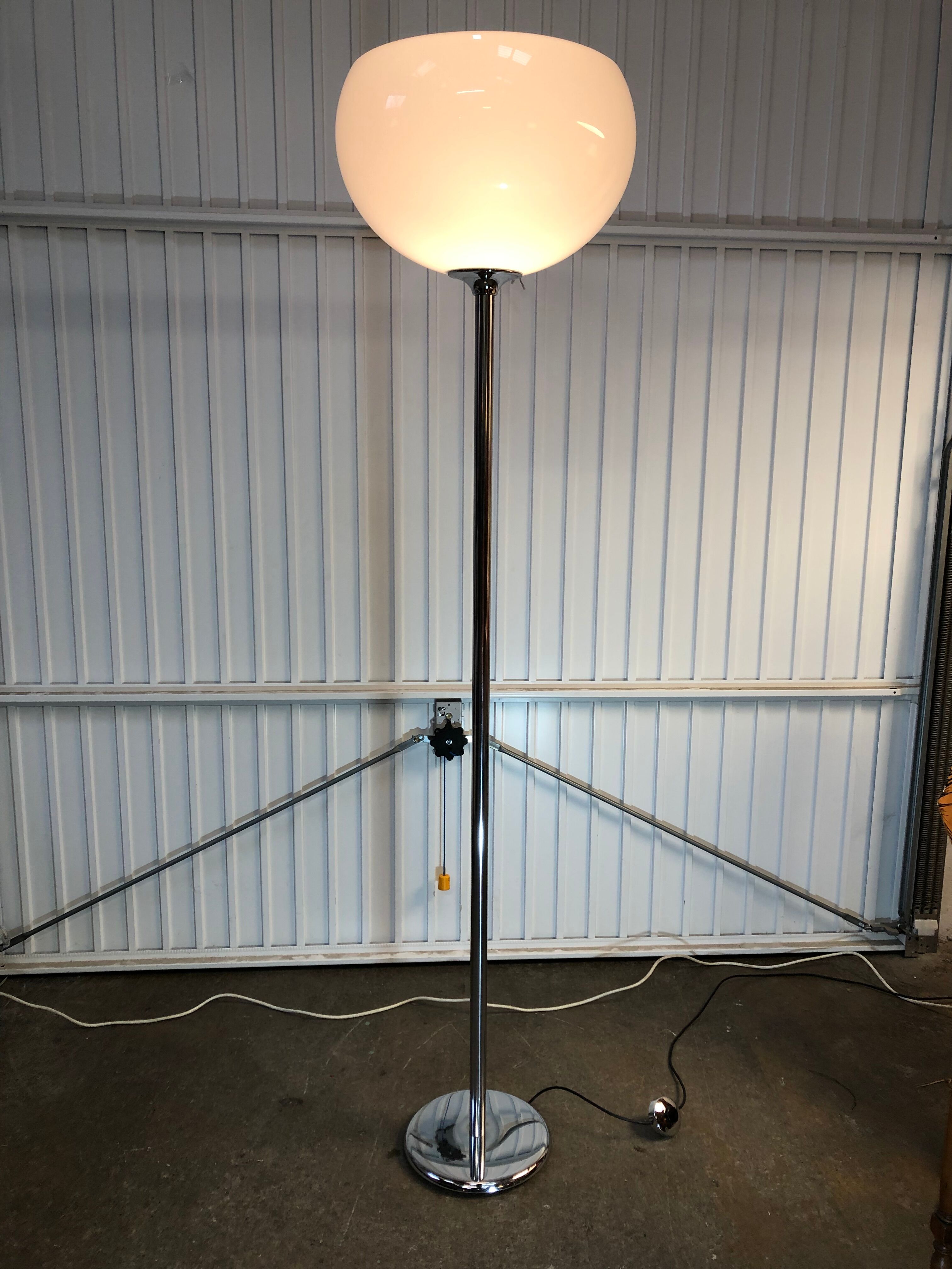 floor lamp design 70s for guzzini