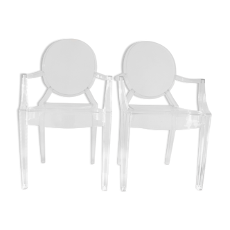 Deux fauteuils Starck modèle transparent Louis Ghost