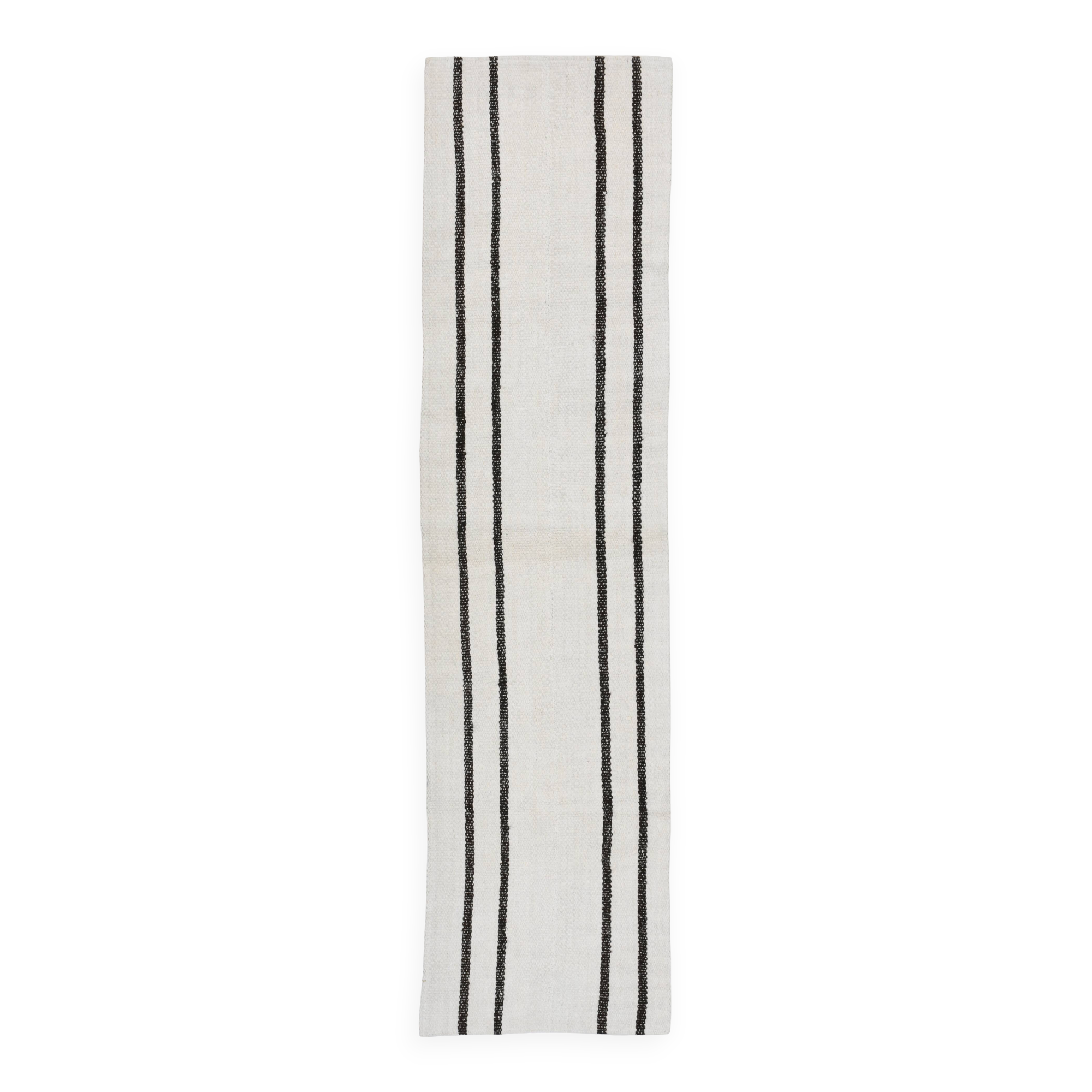 2x9 Vintage Striped Runner Rug, 68x276Cm