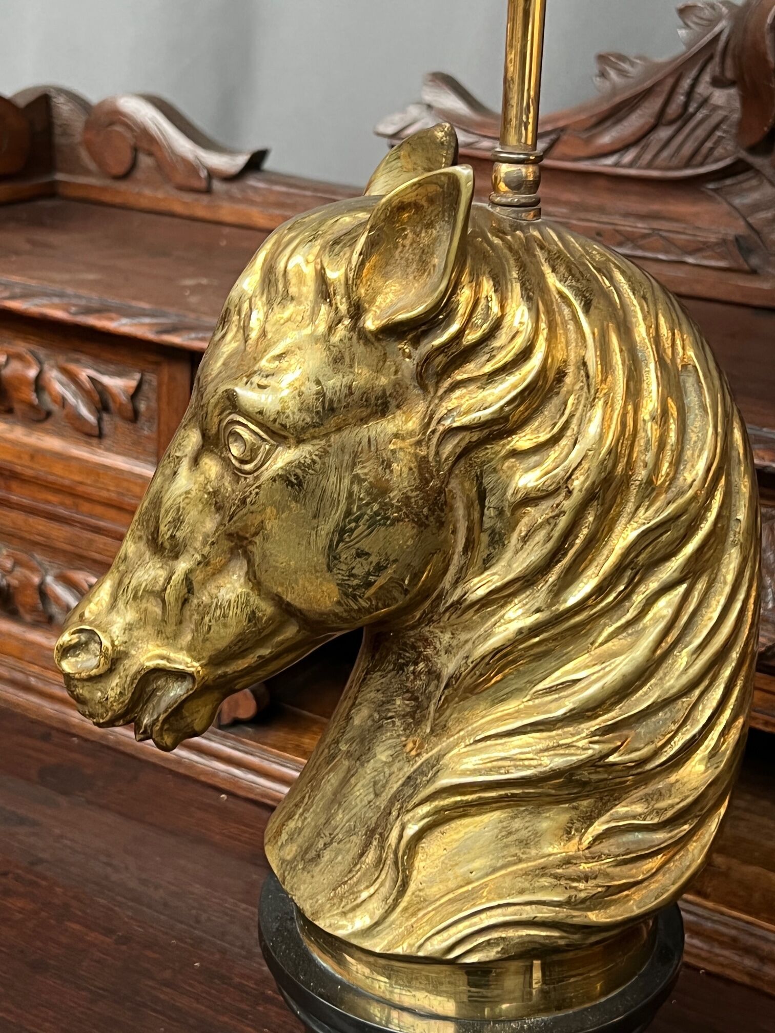 Table lamp made of solid bronze on a marble base.