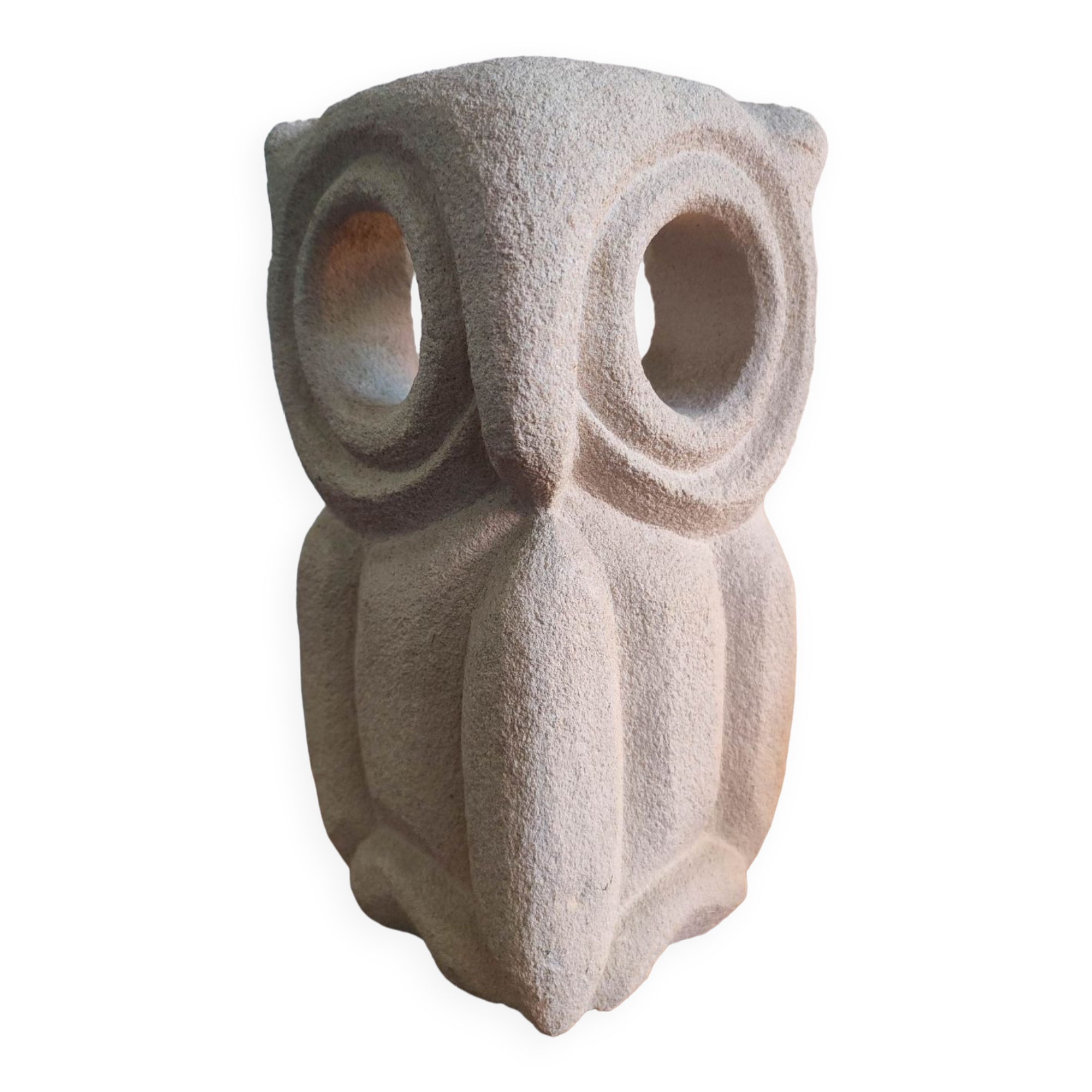 Limestone owl lamp, Albert Tormos, France, 1970s