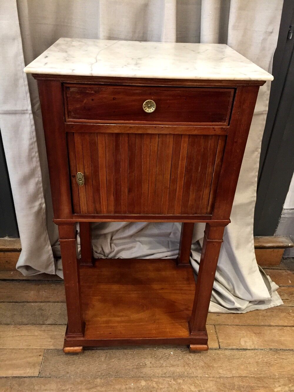 Bedside with wheels in walnut period Louis Philippe