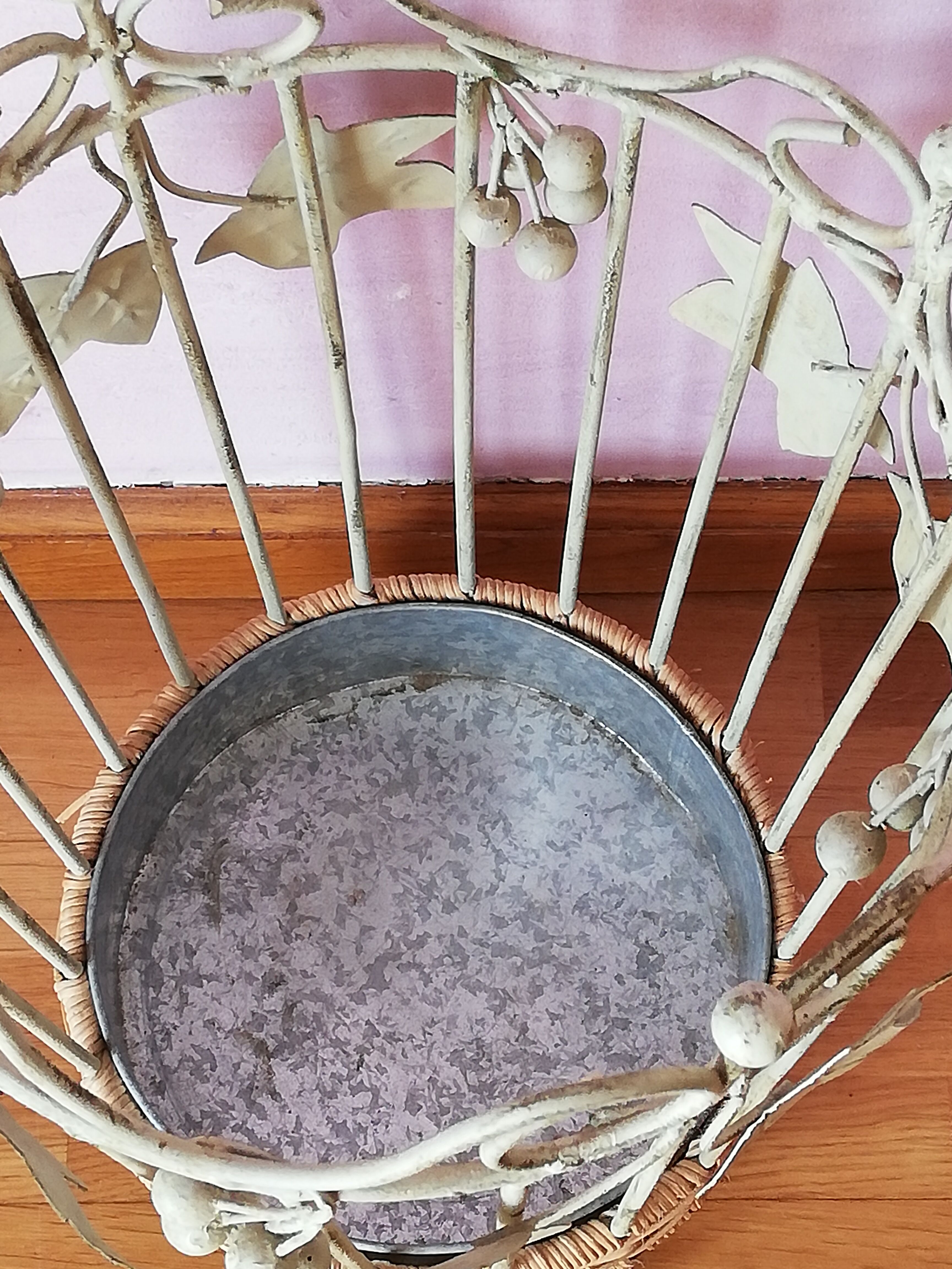 Vintage umbrella holder