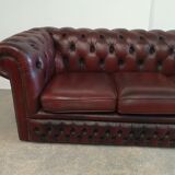 Burgundy leather chesterfield sofa