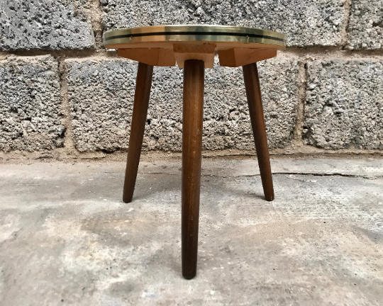 Small brown coffee table, vintage tripod door plant