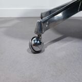 Red office chair by Parisi/Mim