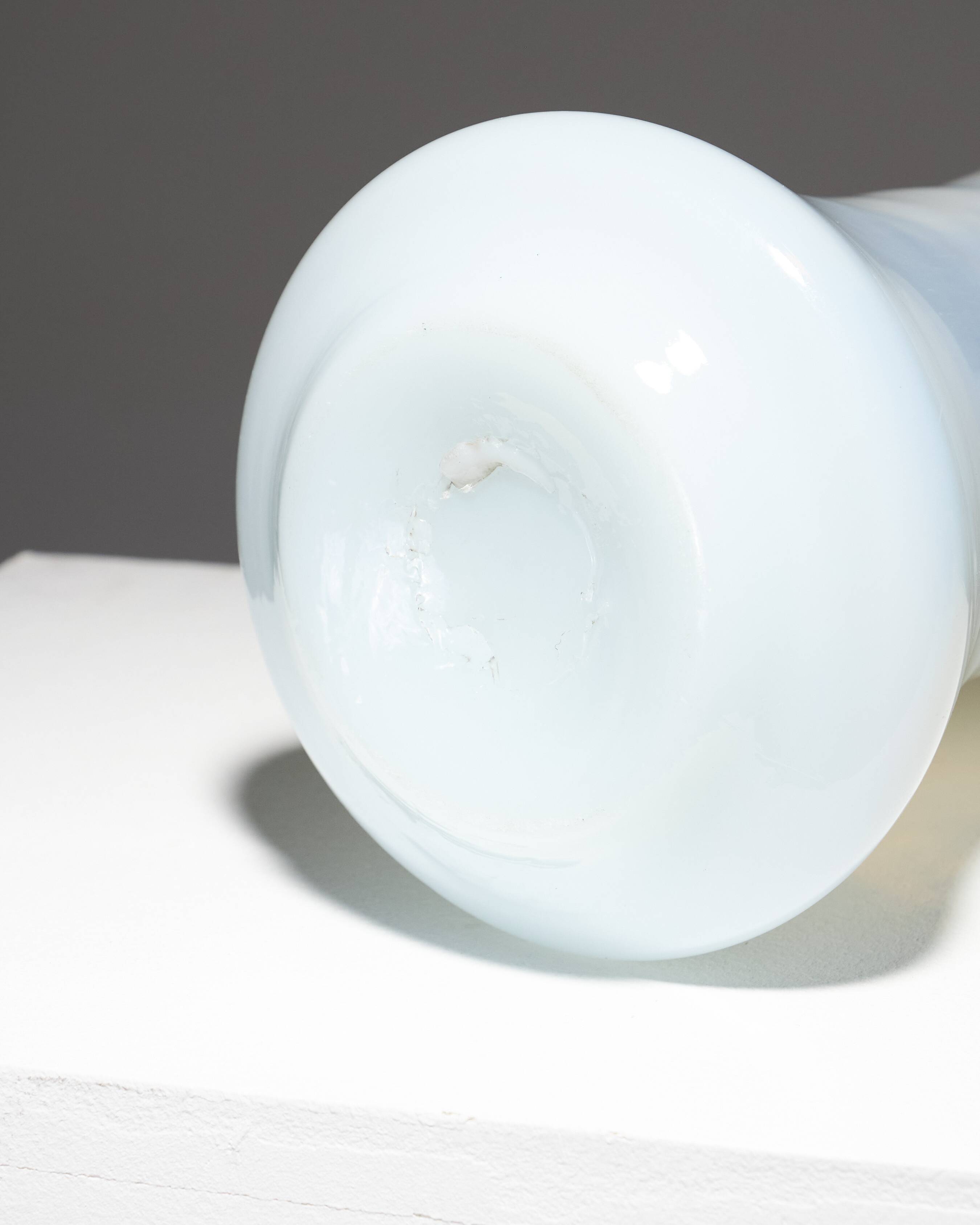Cylindrical vase in opalescent glass, 1960