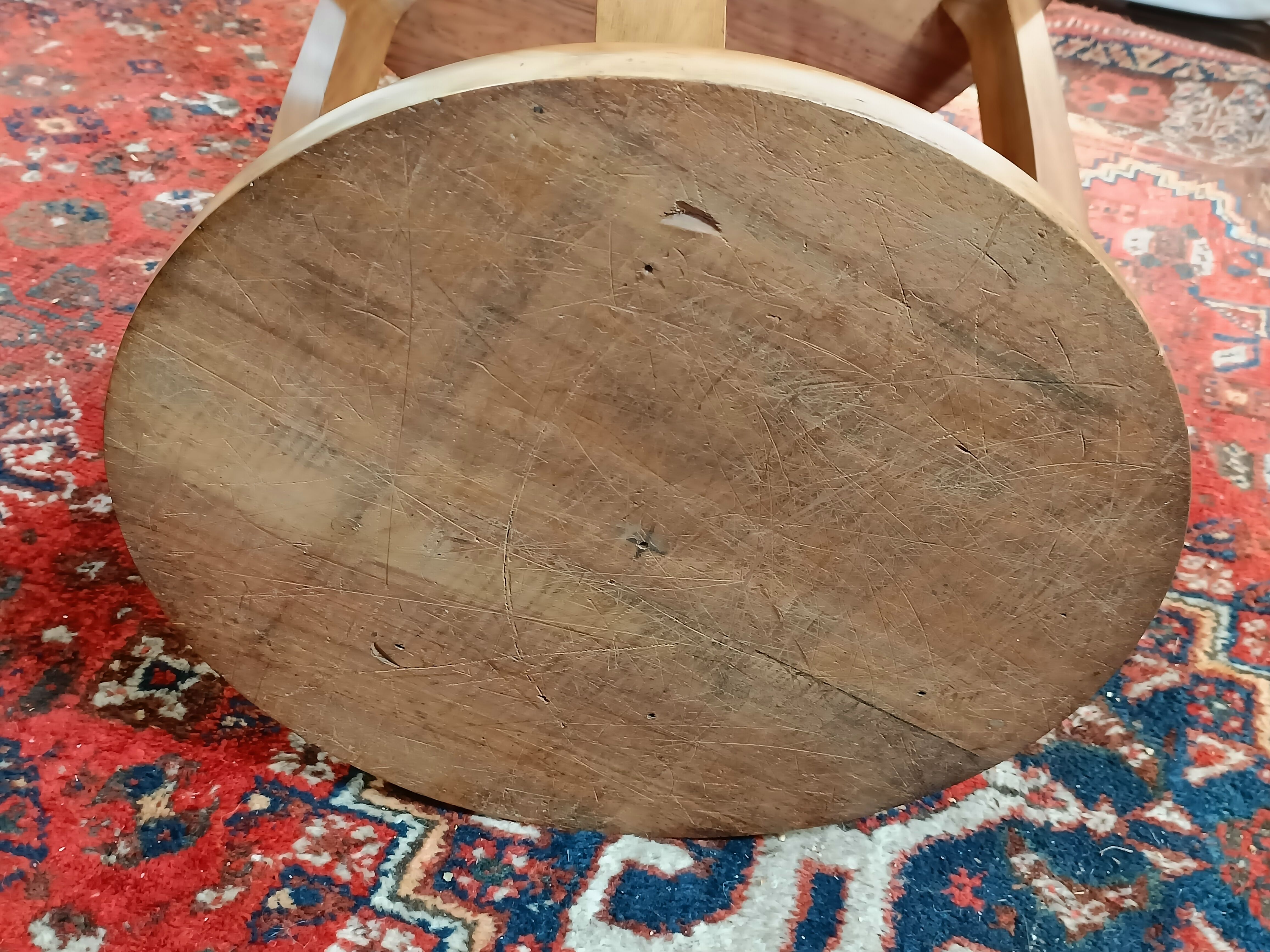 Art Deco walnut pedestal table