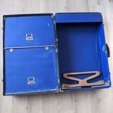 travel trunk