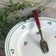 Lot of 6 white plates pattern flowers signed Gien porcelain