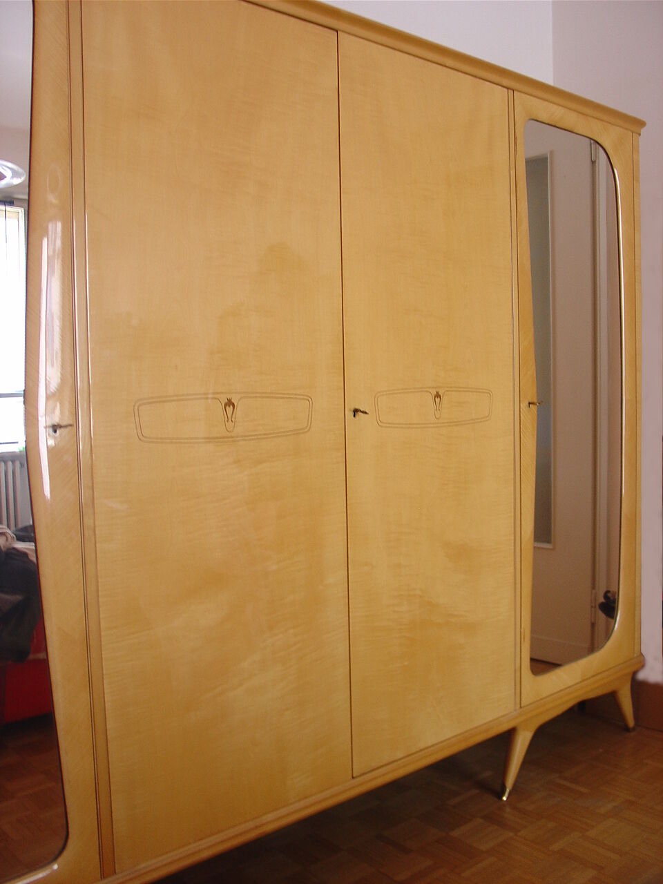 Vintage wardrobe maple feather, 50s