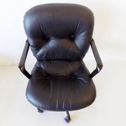 Black leather office chair 2328 by Bruce Hannah & Andrew Morrison