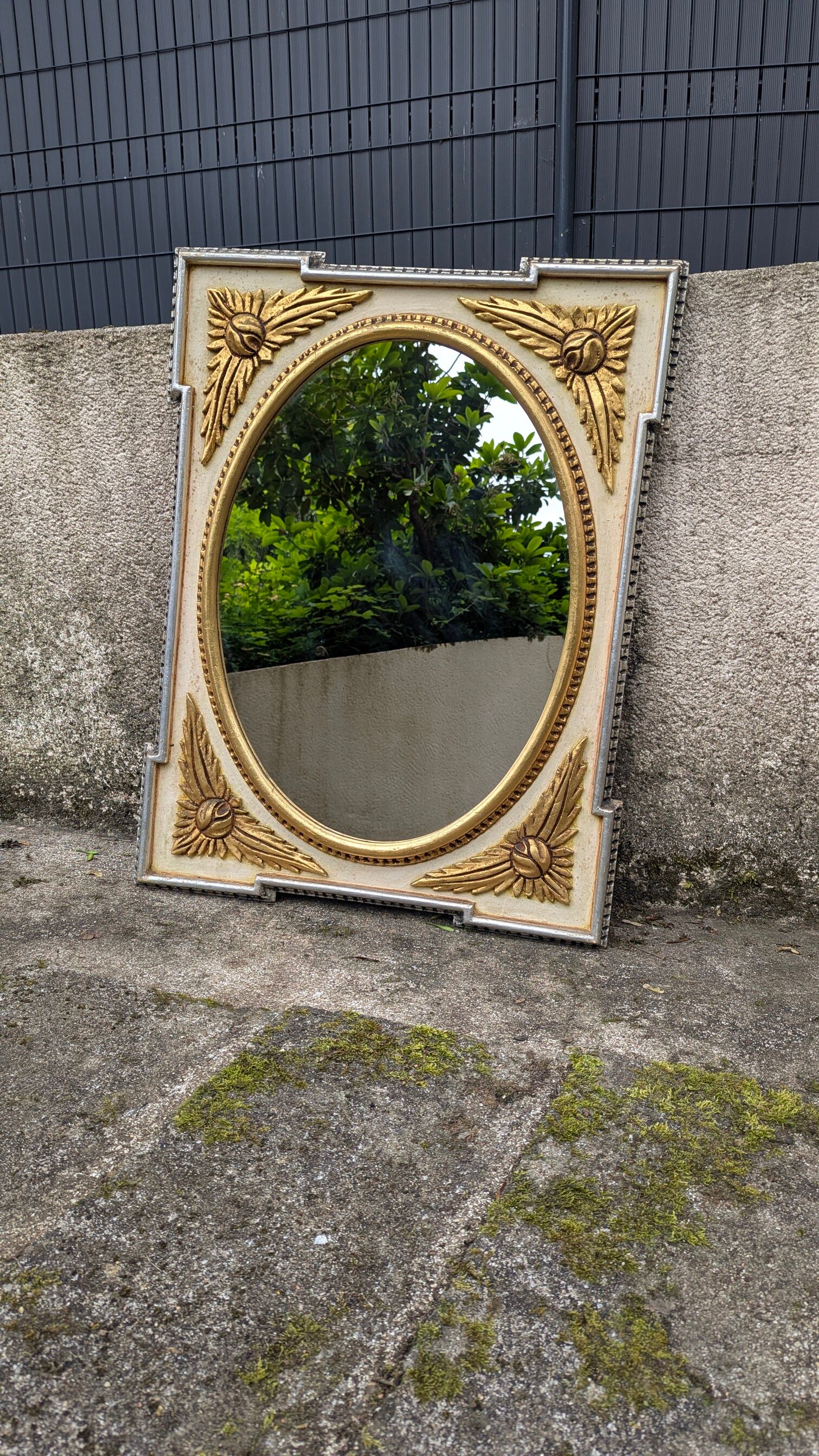 Rectangular mirror in Louis XVI / Neoclassical style – Gold and cream