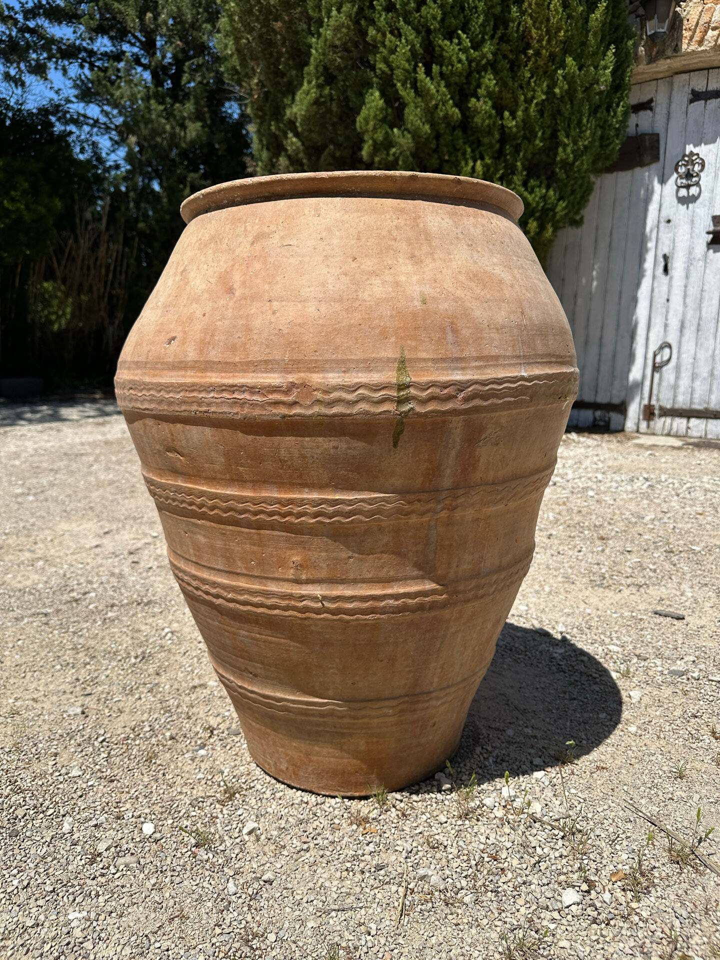 Ancient terracotta pottery jar