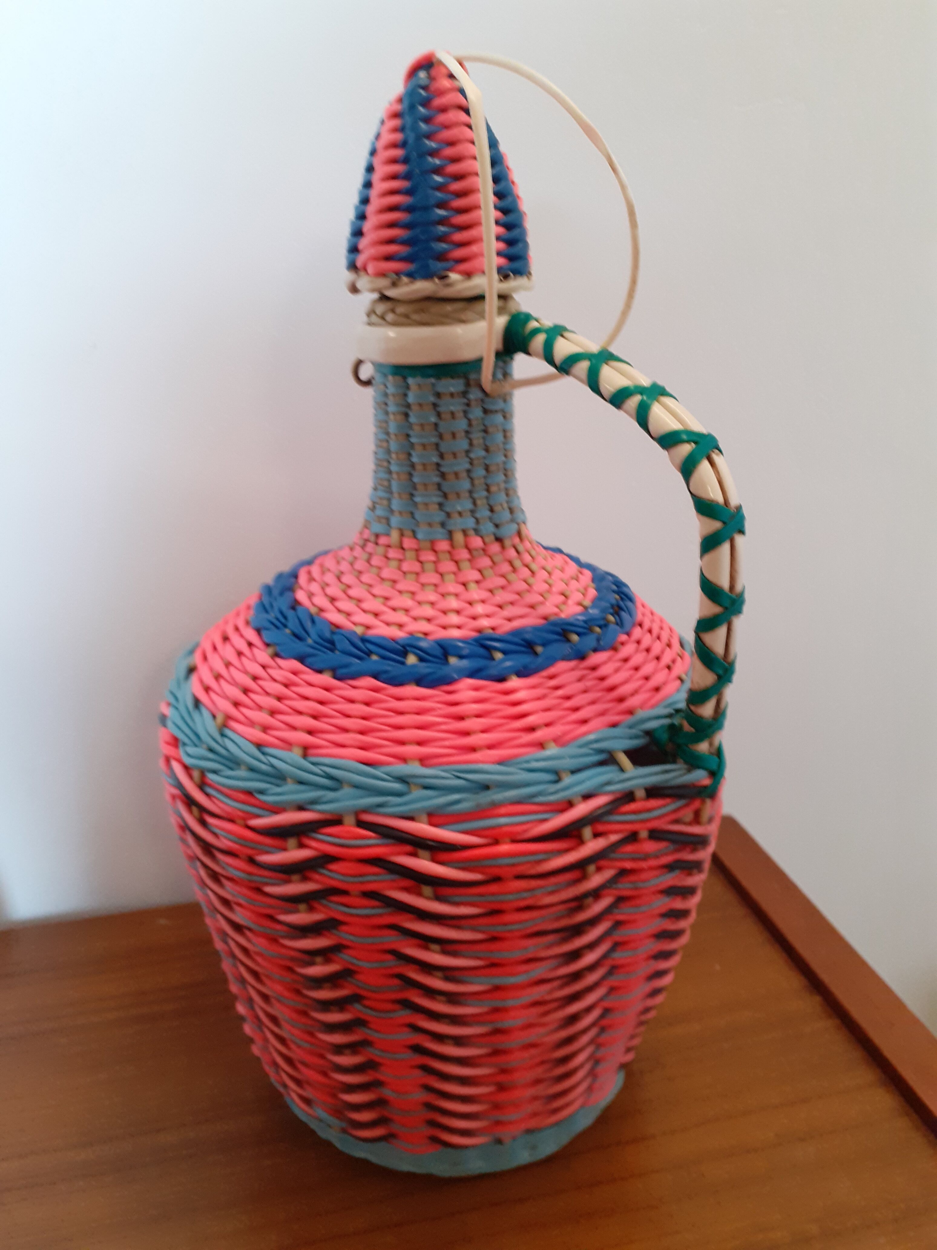 Demijohn Scoubidou