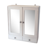 Pharmacy cabinet