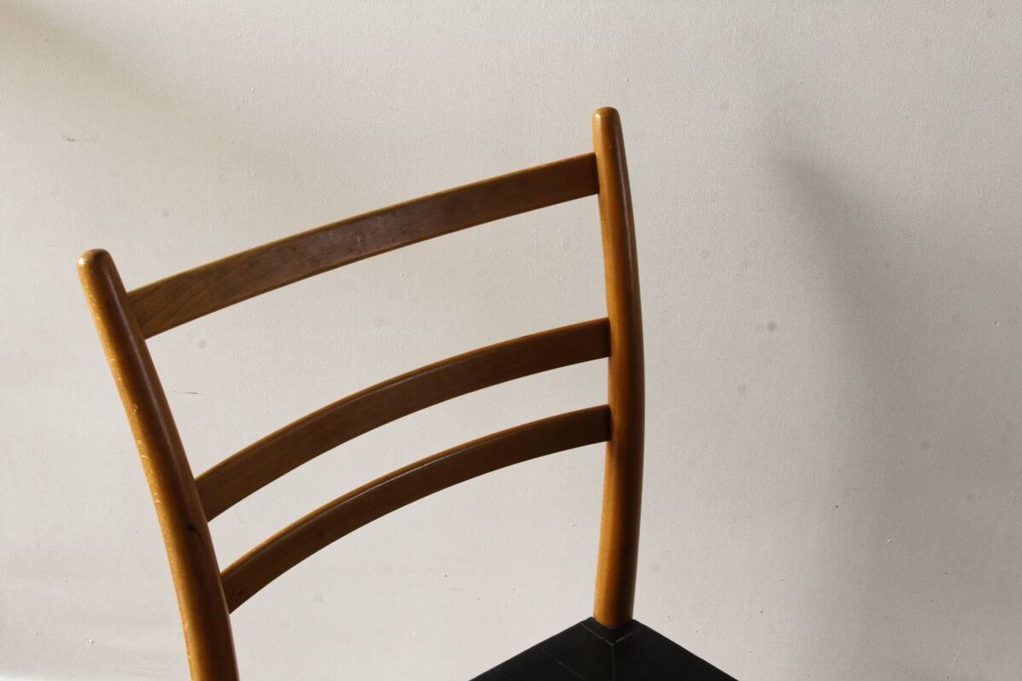 Pair of 1950s Scandinavian chairs, Gracell, by Yngve Ekstrom.