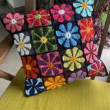 Grannys squares vintage 70 cushion