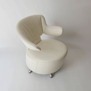 Canta and Aki swivel chairs in leather by Toshiyuki Kita for Cassina