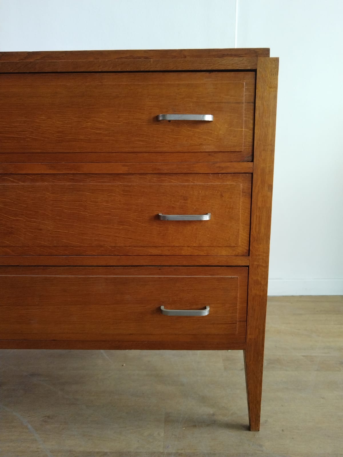 Commode vintage
