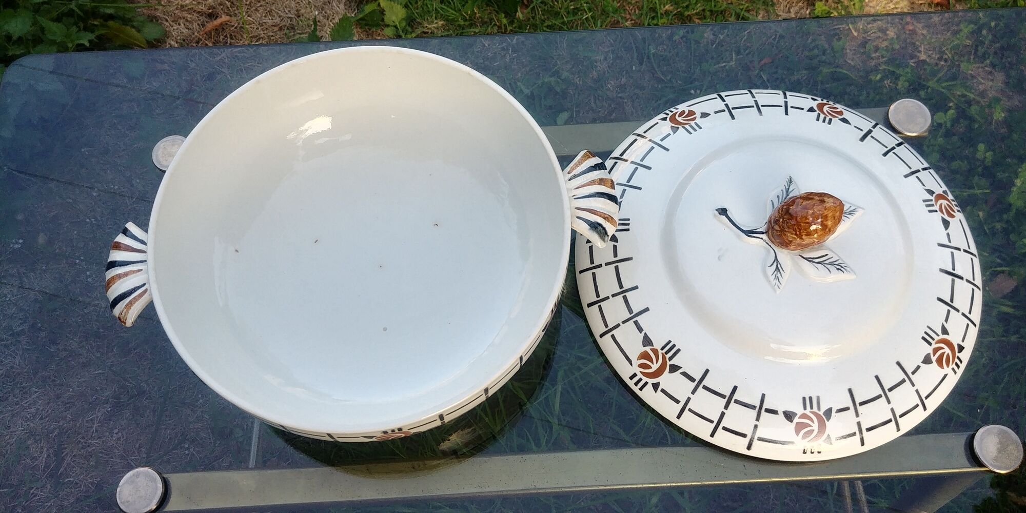 Soup/ vegetable of the faience factory Badonviller model Doc 40s/50s