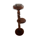 Ashtray on foot and tablet