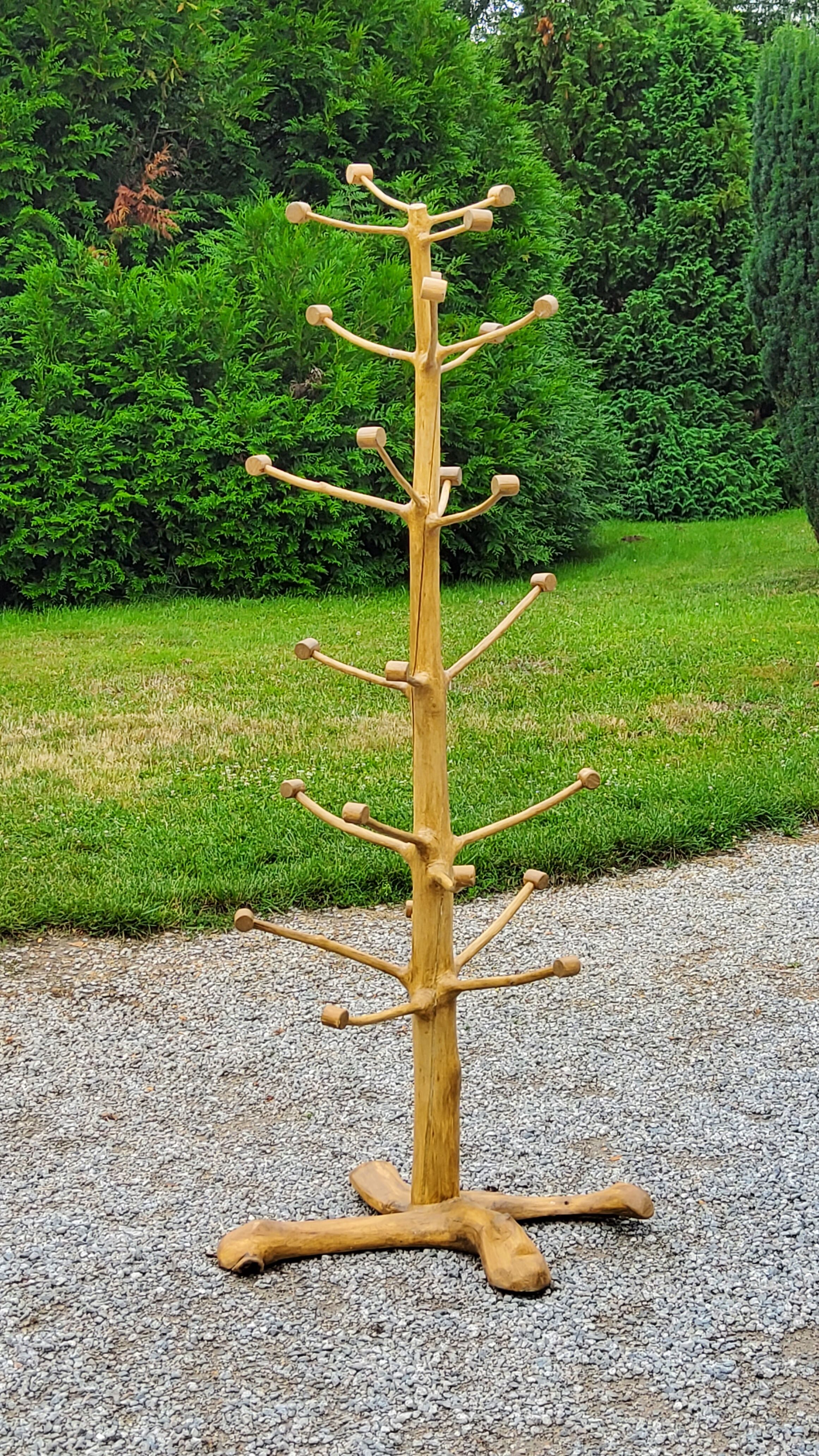 Brutalist coat rack on boxwood stand