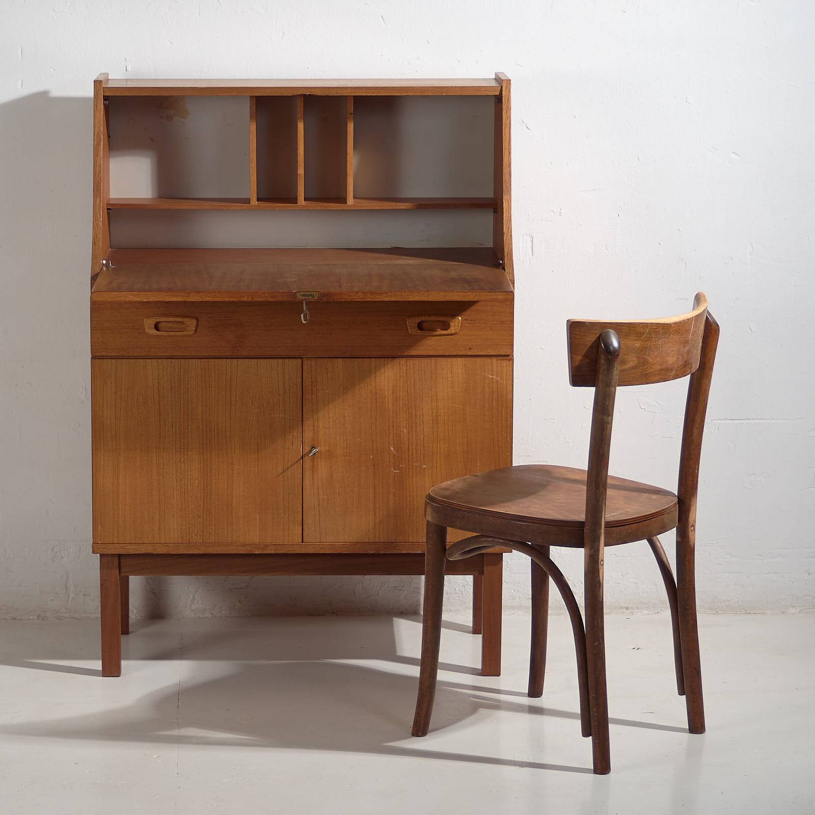 Vintage desk (c.1960) #47