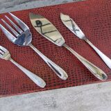 Coffret  couverts à poisson, inox.