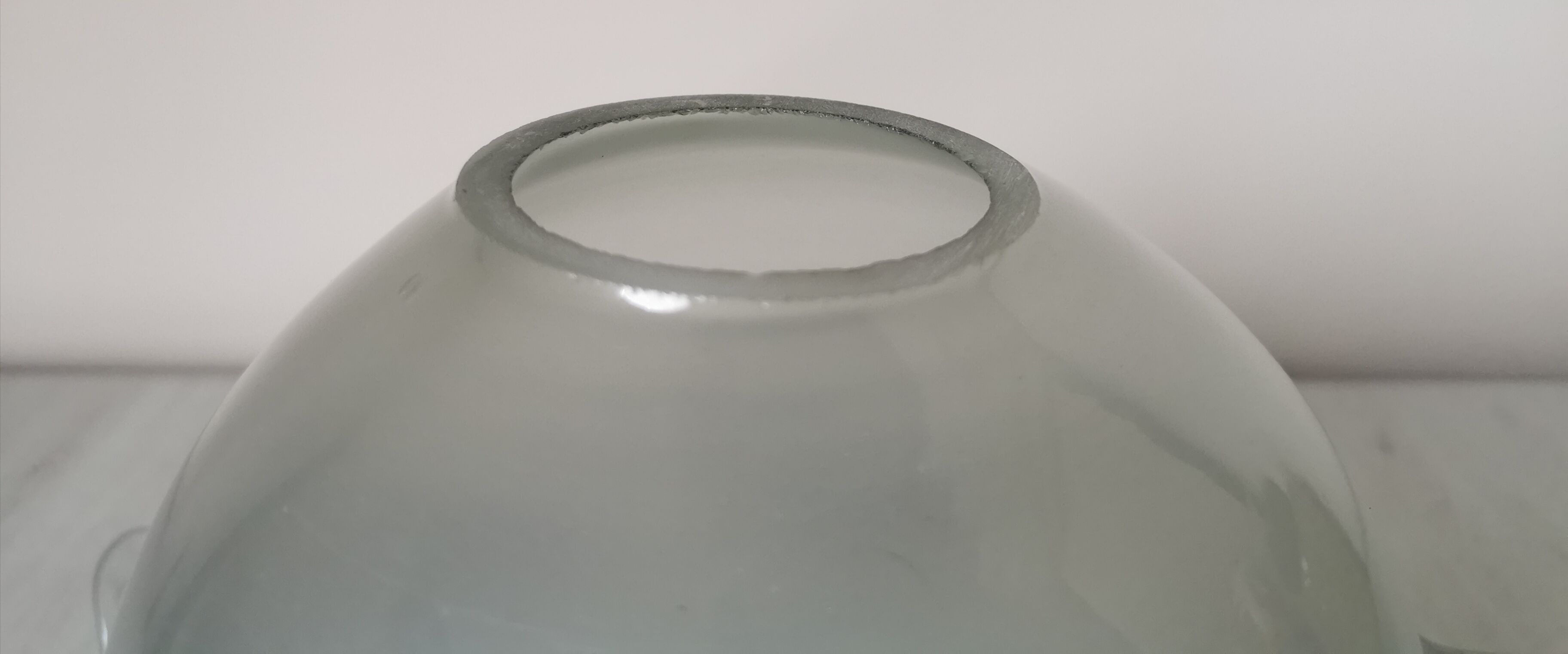 Iridescent glass/silver lamp tulip