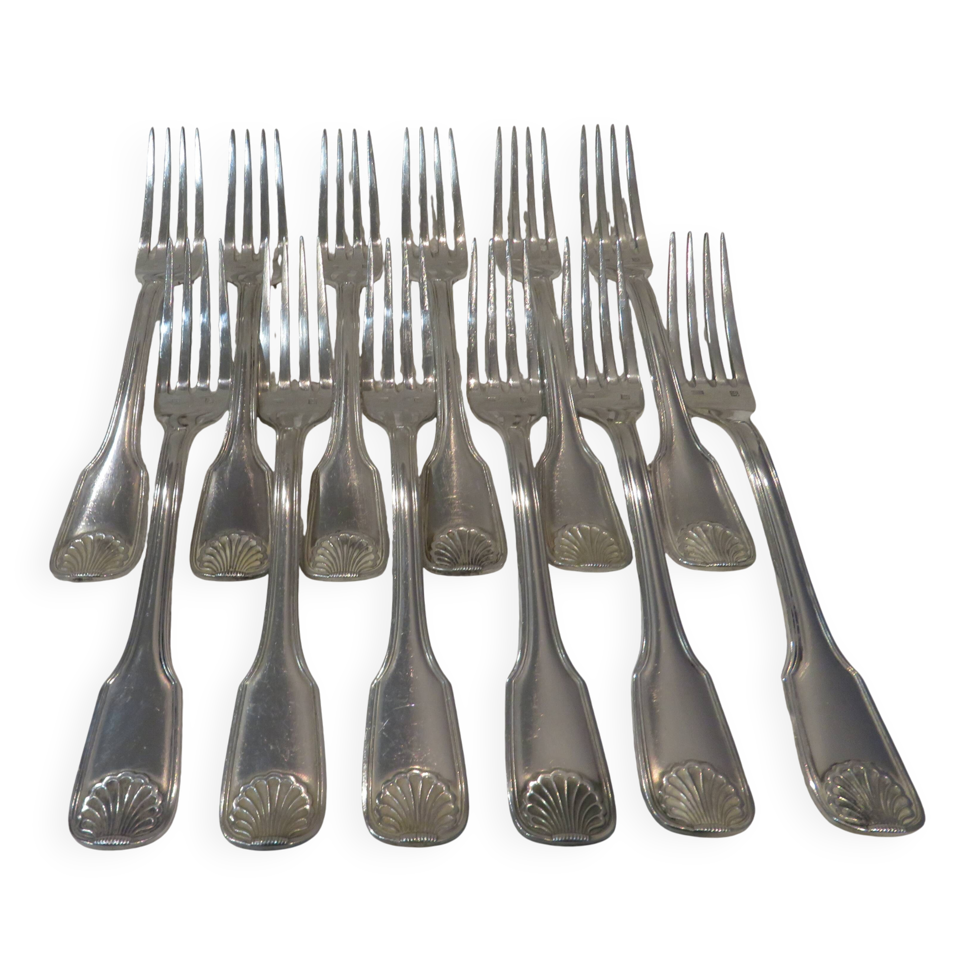 12 silver plated dessert forks, goldsmith Frionnet shell 18.3cm