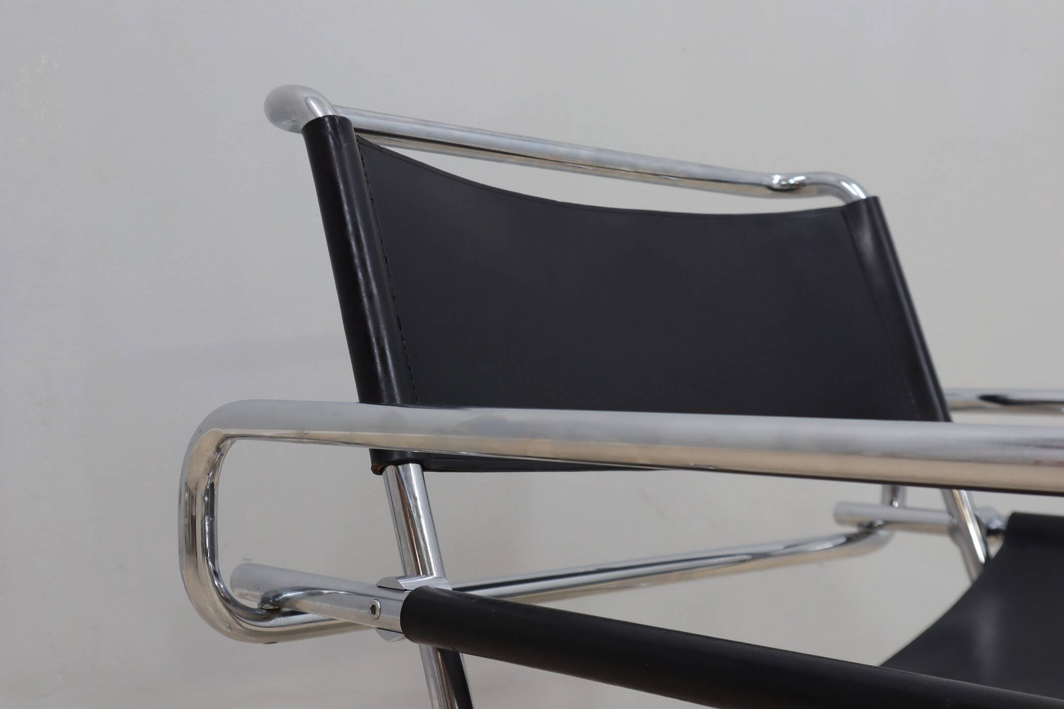 Luigi saccardo leather armchair arrmet 1970s