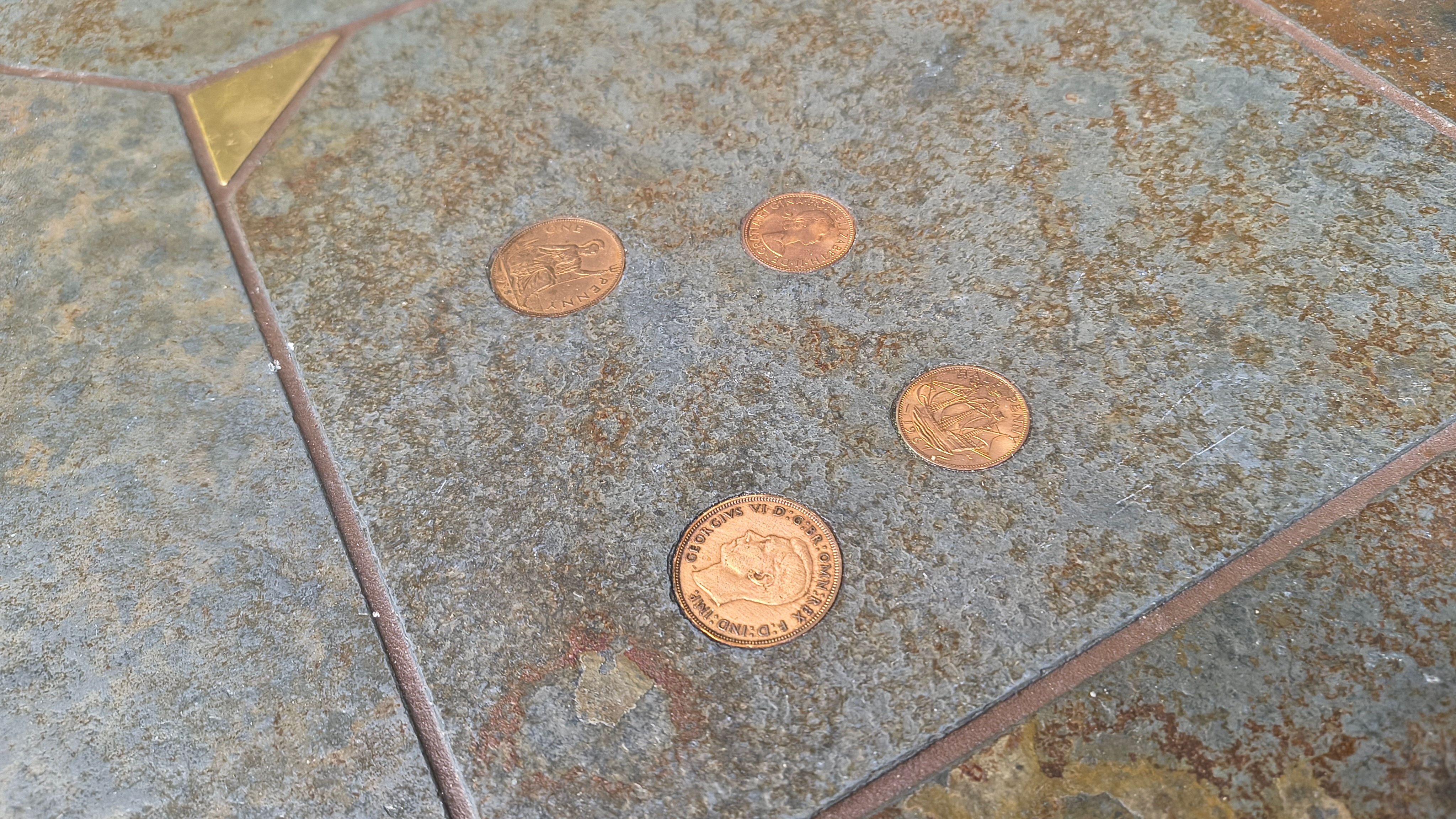 Vintage triangular Kingma style coffee table, 1970s